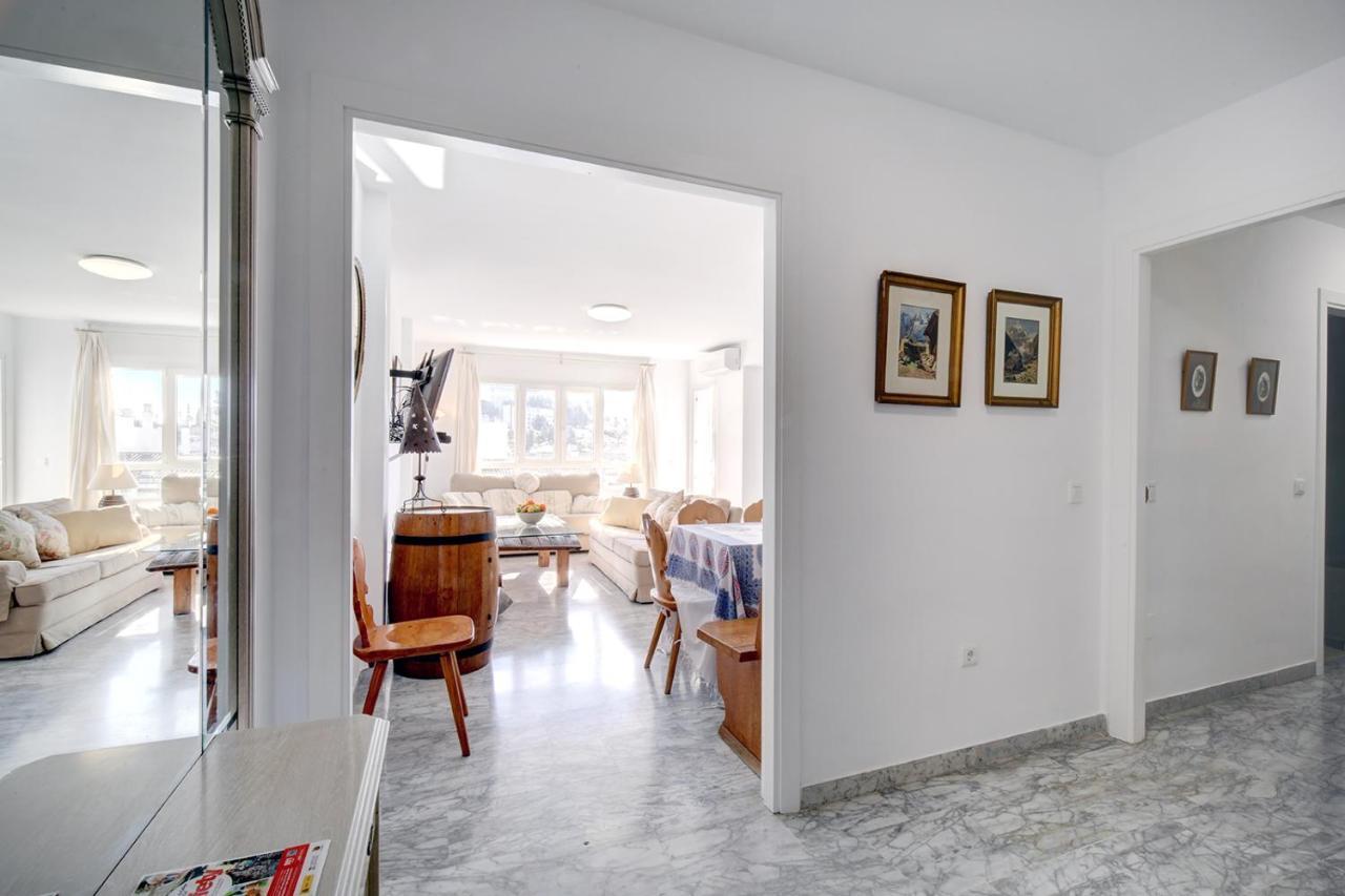 Sleeps 8 Aircon Secure Underground Parking Free Netflix Fast Internet * Marbella