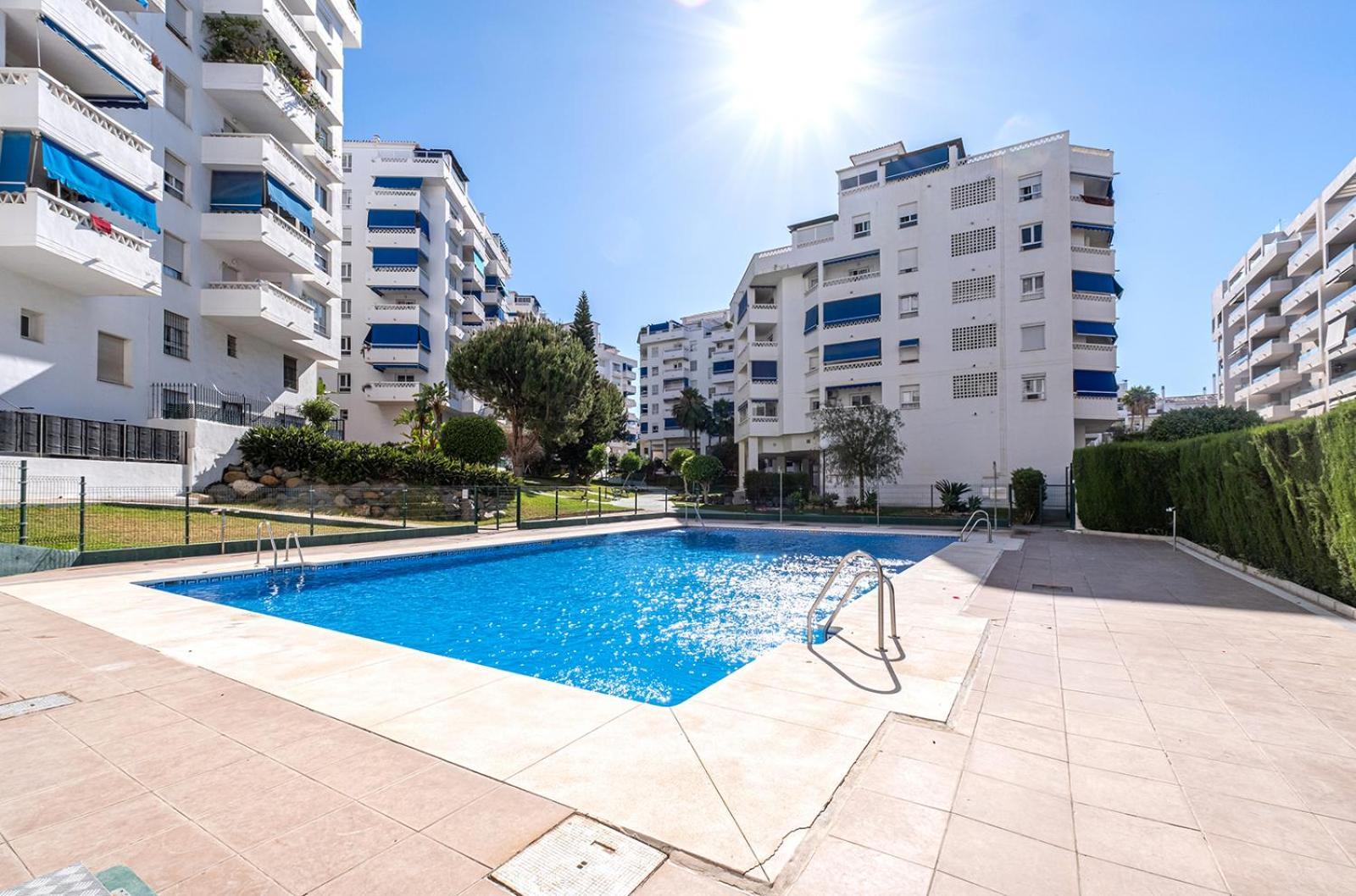 Sleeps 8 Aircon Secure Underground Parking Free Netflix Fast Internet Appartamento