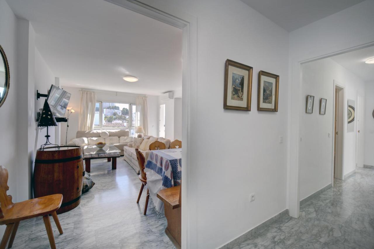 Apartemen Sleeps 8 Aircon Secure Underground Parking Free Netflix Fast Internet