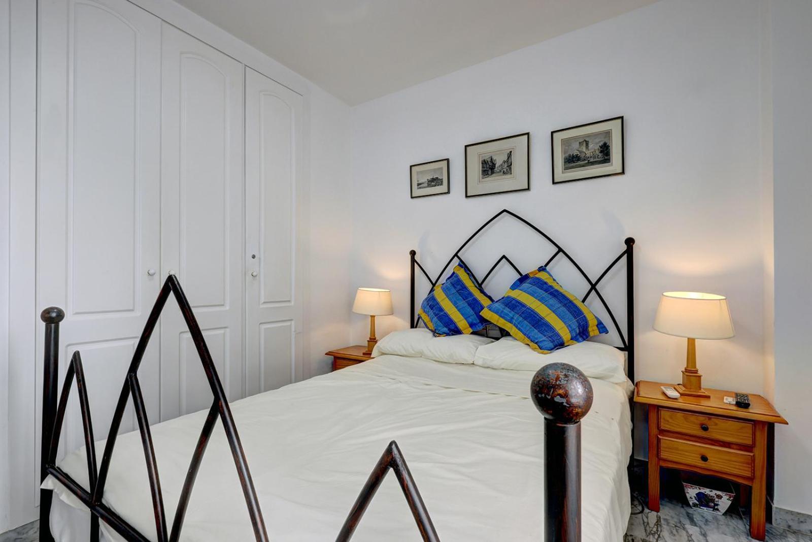 Sleeps 8 Aircon Secure Underground Parking Free Netflix Fast Internet Marbella