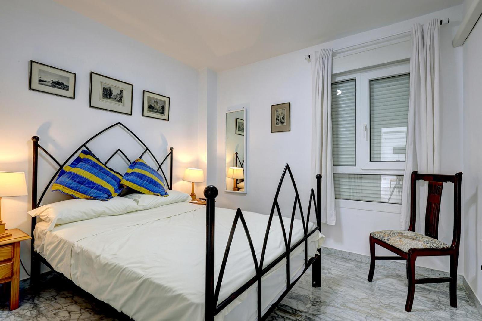 Sleeps 8 Aircon Secure Underground Parking Free Netflix Fast Internet * Marbella